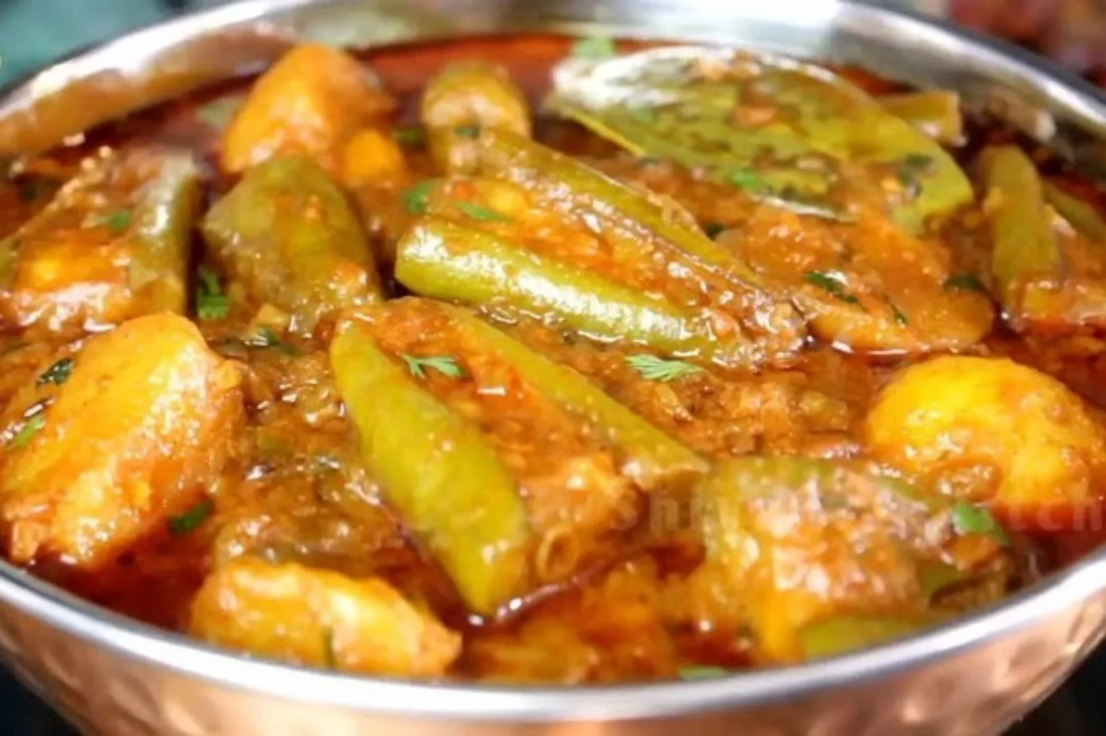 Aloo Parwal Curry